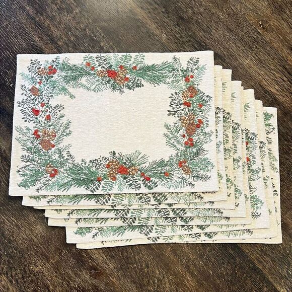 Vintage Christmas Table Placemats and Runner Cream with Wreath Design Cotton - Picture 2 of 11